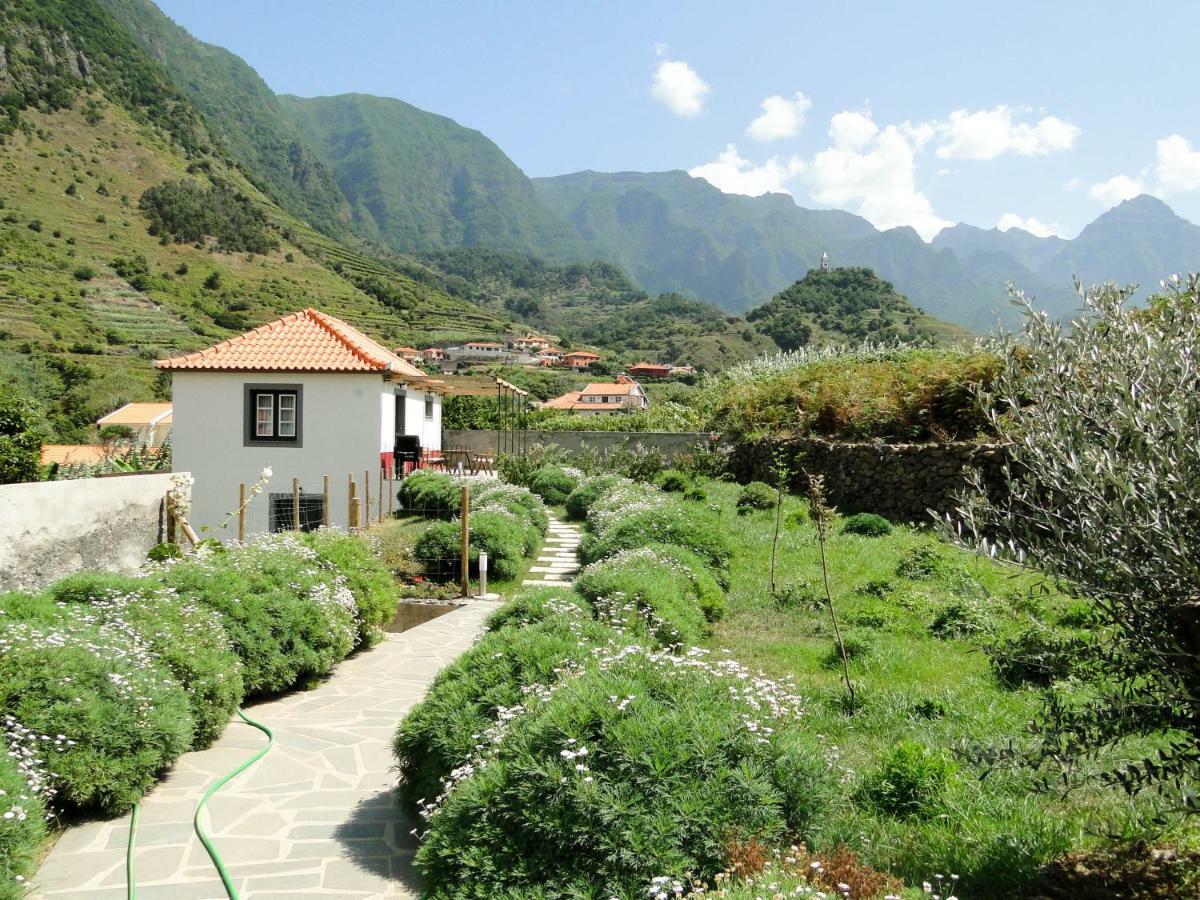Casa Oliveira Esmeraldo - Guest Houses São Vicente エクステリア 写真
